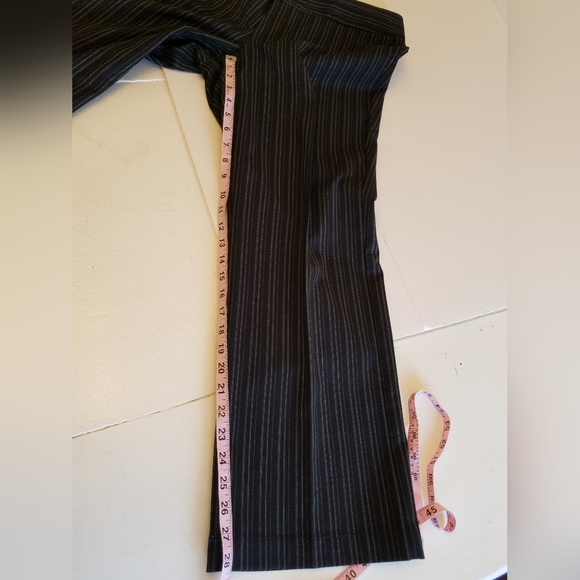 Dockers Petites Women's Mid Rise Curvy Black Gray Stripes April Pants  Size 12P - Picture 12 of 15